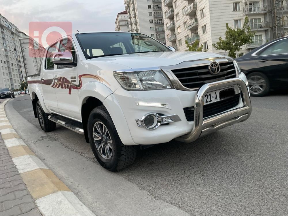 تويوتا هايلوكس